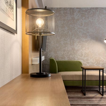 Holiday Inn Philadelphia Arpt-Stadium Area By Ihg Bagian luar foto