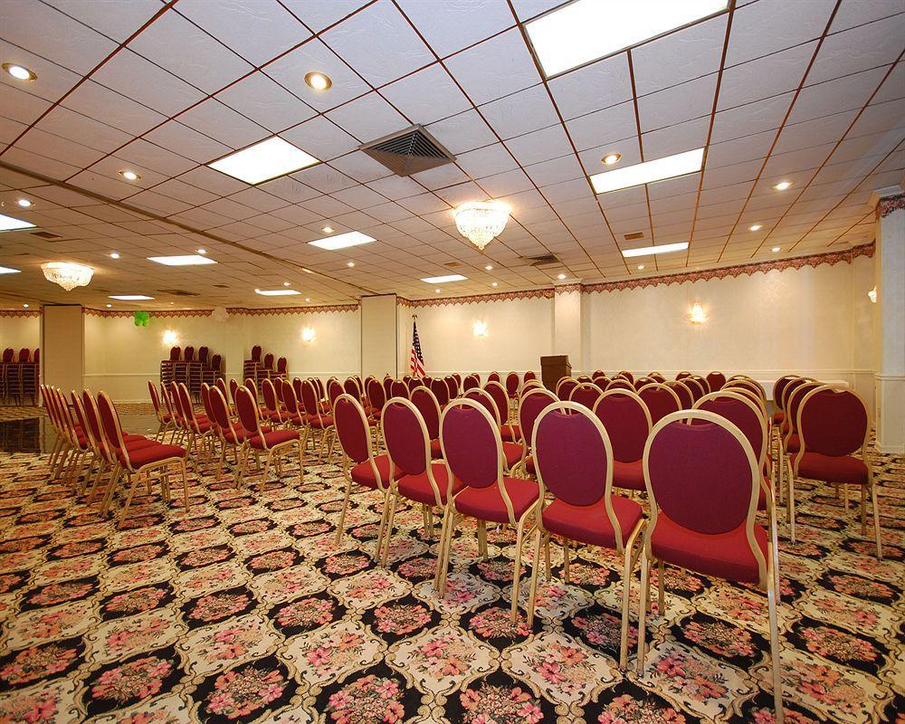 Holiday Inn Philadelphia Arpt-Stadium Area By Ihg Bagian luar foto