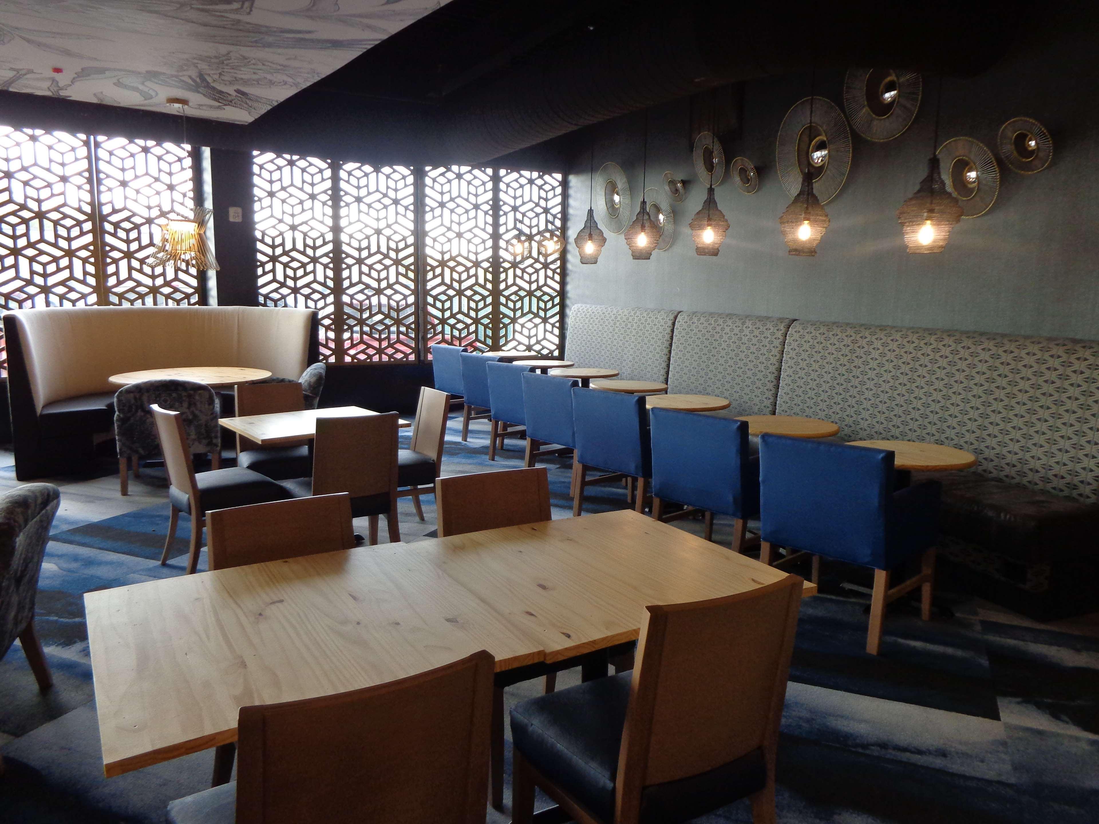 Holiday Inn Philadelphia Arpt-Stadium Area By Ihg Bagian luar foto