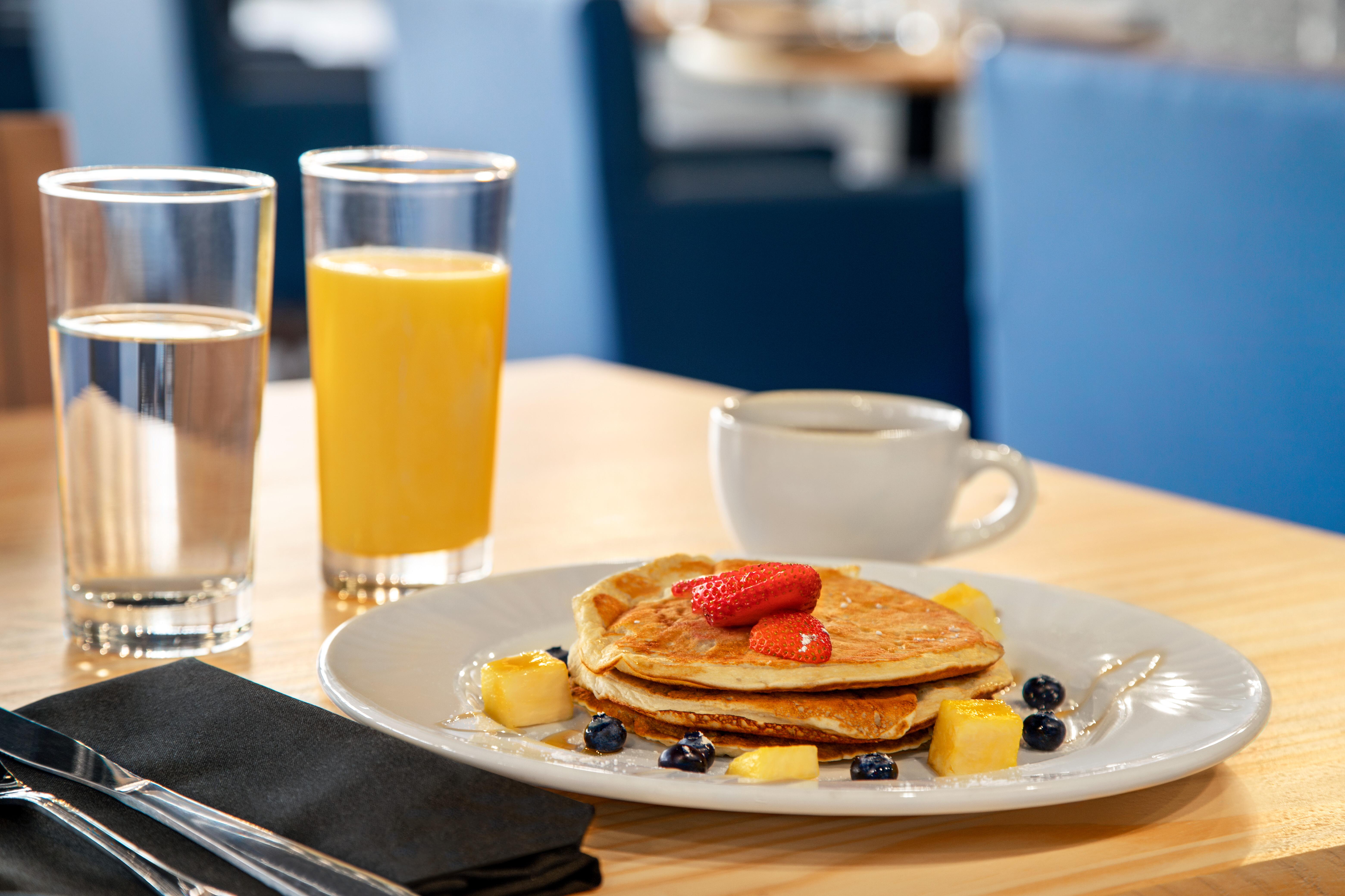 Holiday Inn Philadelphia Arpt-Stadium Area By Ihg Bagian luar foto